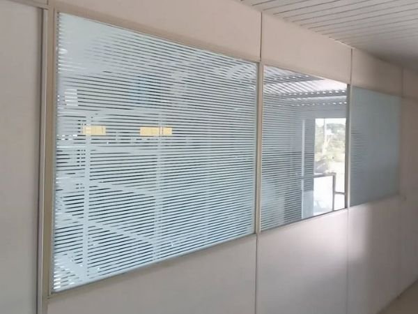 Transforme seus ambientes com película para janelas